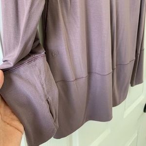 Lululemon long sleeve active top